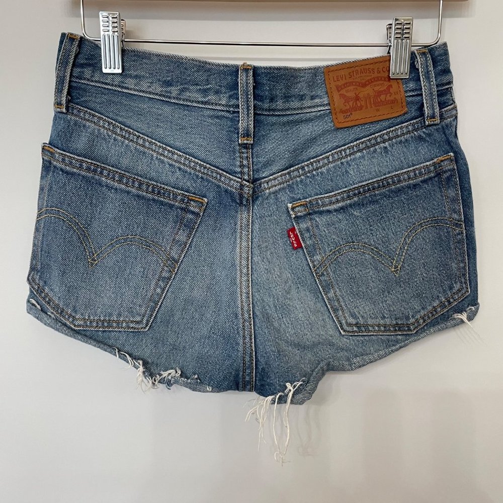 Levi's 501 Shorts Womens W24 Button Fly 100% Cotton Raw Cuffed Hem Blue Denim - Picture 5 of 12